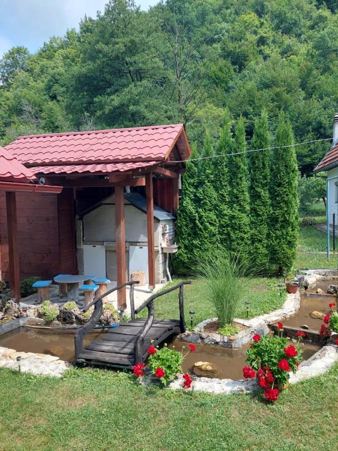 Domacinstvo Ubovic Villa Sipovo Exterior photo